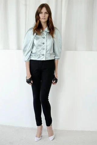Look 18